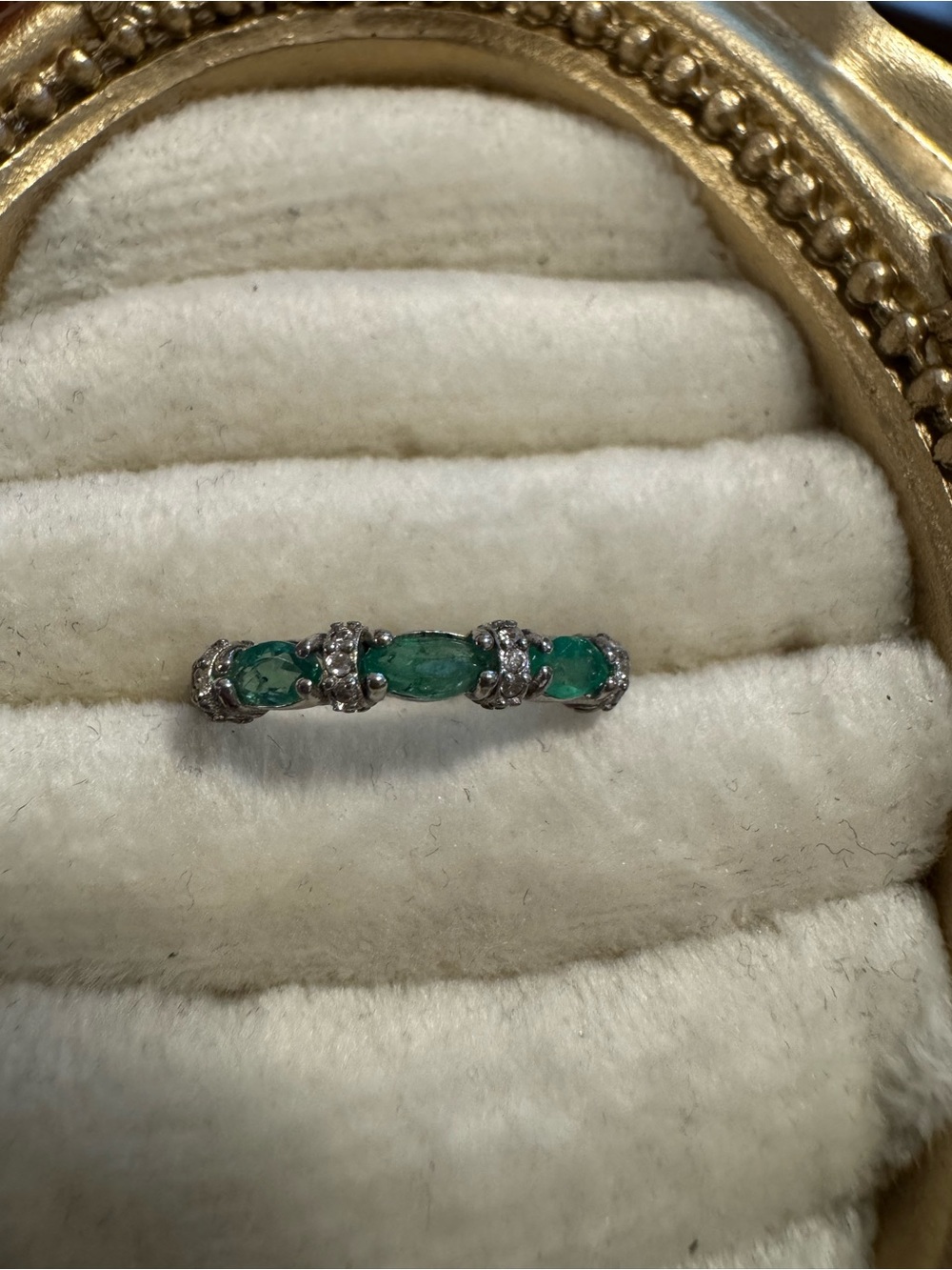 Emerald silver band 925 marquise size 6.75 7. FLAW